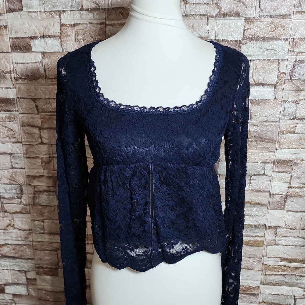 La Peche Brand New No Tag Elegant Dark Blue  Lace Long Sleeve